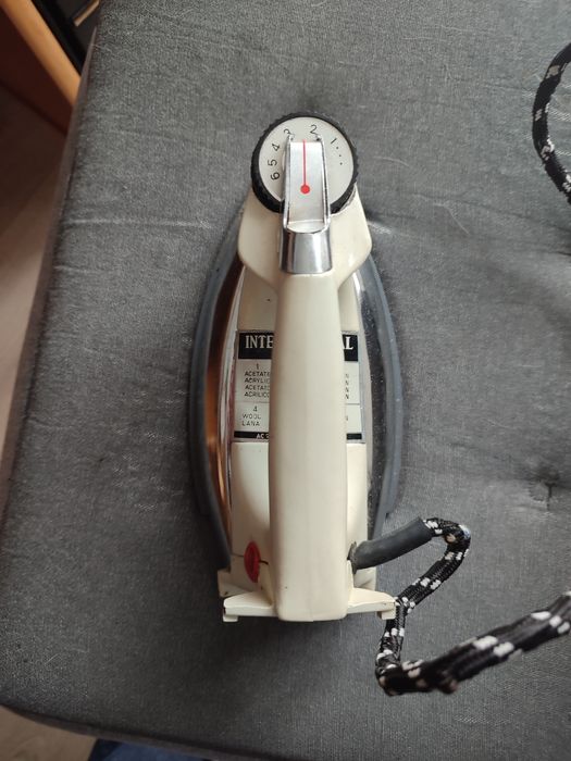 Żelazko Internacional SHI20 PRL