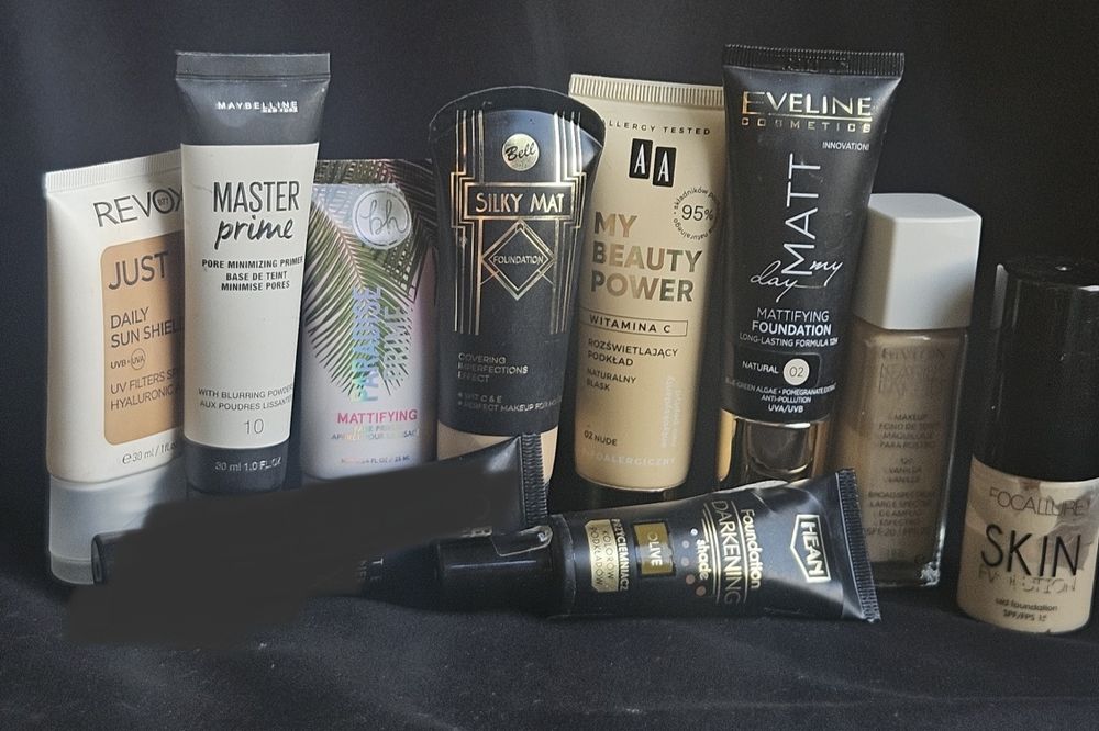 Zestaw podkładów, baz i mixerów Maybelline AA Bell Eveline