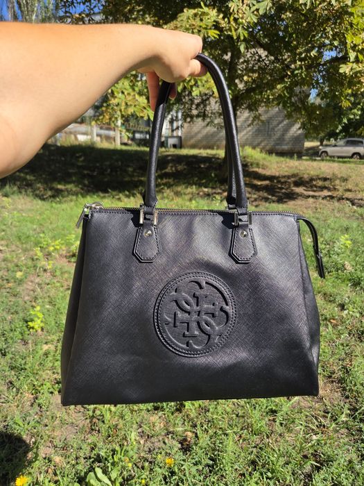 Сумка Guess велика