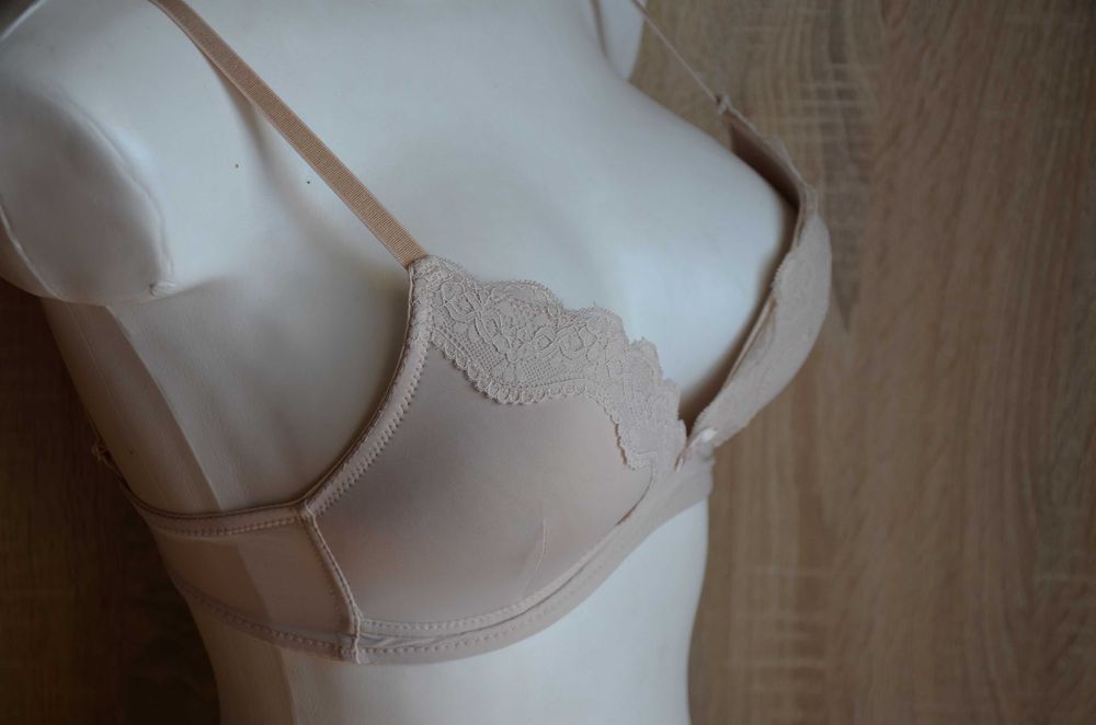 Biustonosz stanik nude beżowy miękki lekko usztywniany 75B