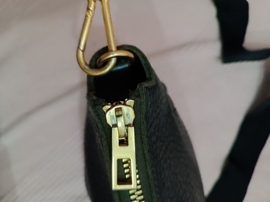 Mala preta em pele Bimba y lola