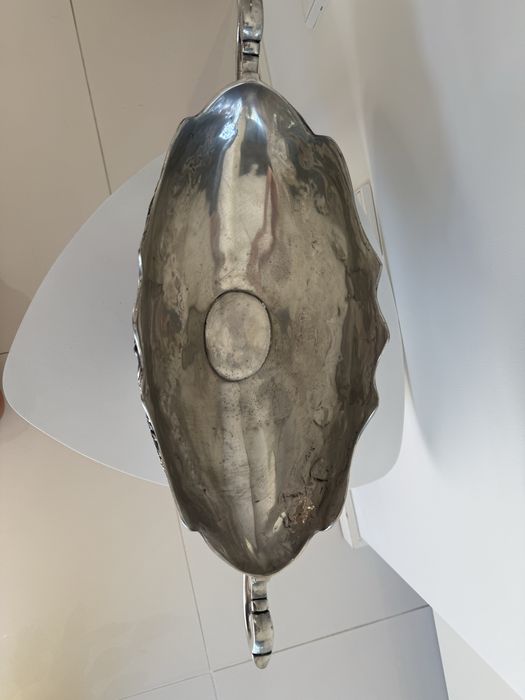 Taça de estanho.