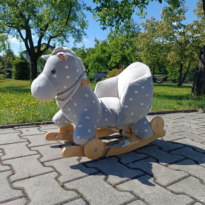 Jeździk bujak konik