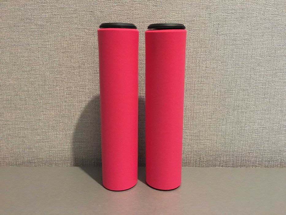 Вело ручки на кермо нові з заглушками руля в комплекті