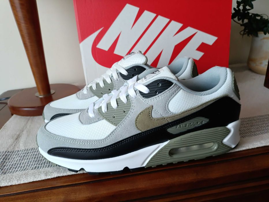 (r. Eur 45,5) Nike Air Max 90 Silver Sage DM0029-121