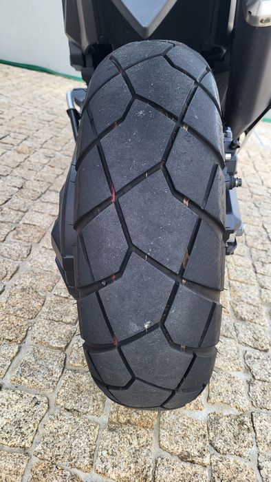 HONDA X-ADV 750 2024 Único dono - Garantia Honda até 2029