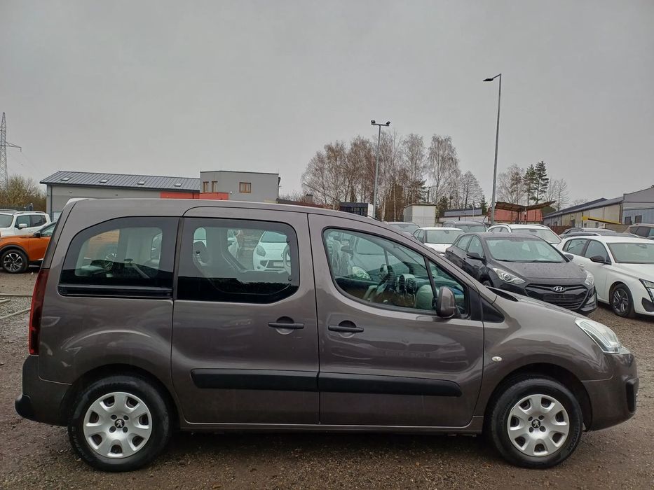 Peugeot Partner 1 wł* Serwis *Bezwypadkowy *Klima *PDC *Gwarancja