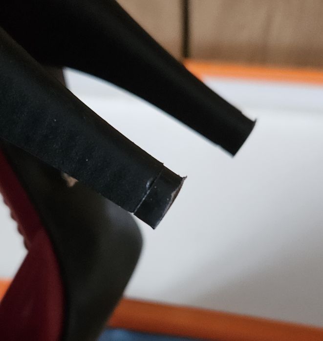 Buty skórzane, czerwone szpilki, czółenka,stan idealny, r.35