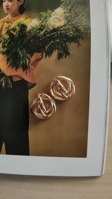 Сережки, біжутерія, нові