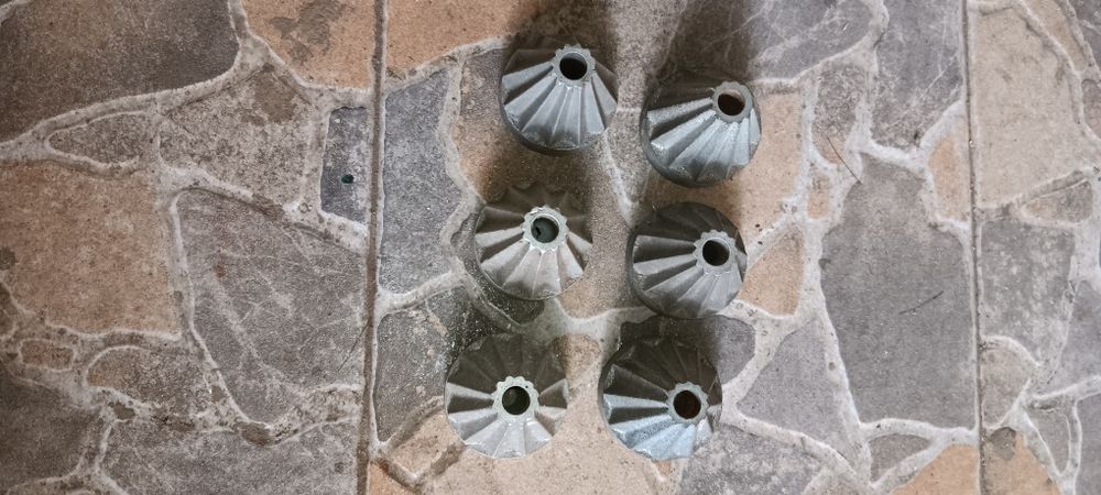 6 cones em alumínio fundido