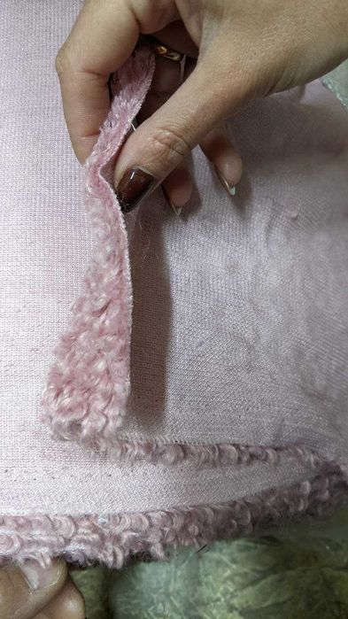 Хутро тедді, каракуль, тедди в пудровому кольорі.