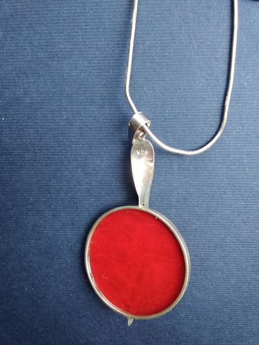 Srebro wisior czerwona zawieszka