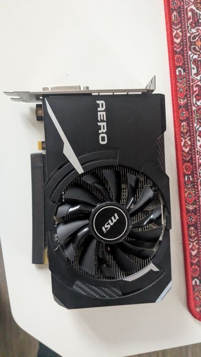 Відеокарта 1060 3gb aero