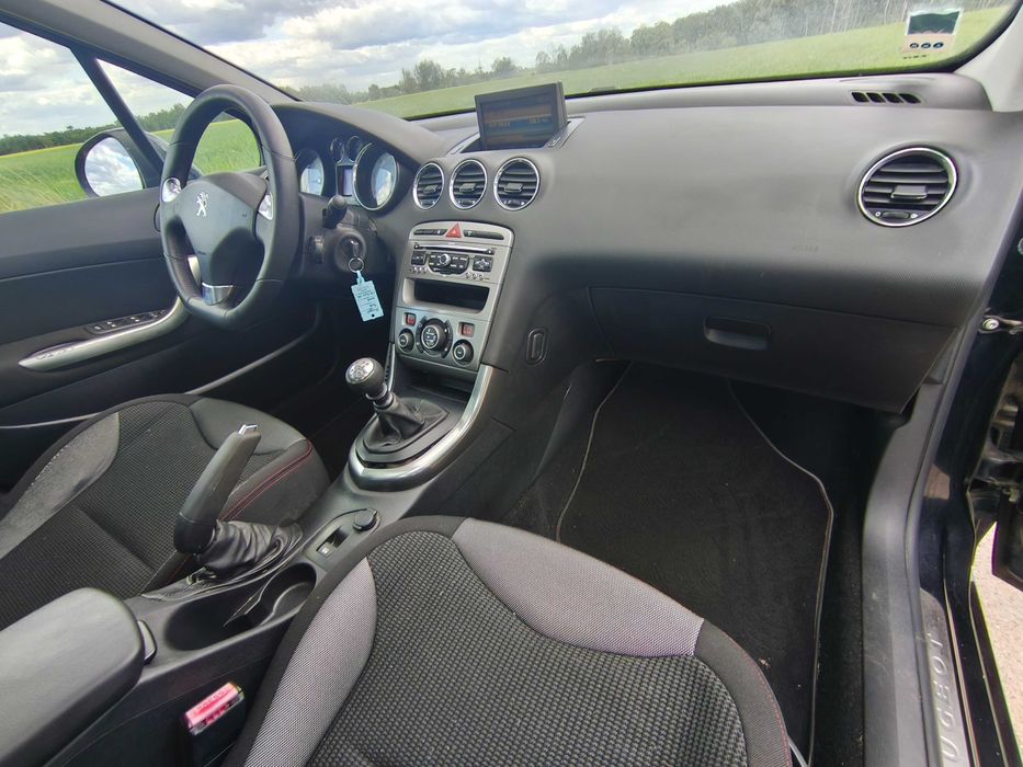 Peugeot 308 T7 LIFT . 2.0hdi 150KM