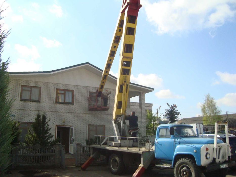 Автовишка Бровари. Оренда автовишки Бровари по району (067) 441 30 25.