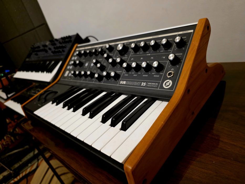 Dla Ciebie wszystko - moog subsequent - w kategorii Instrumenty