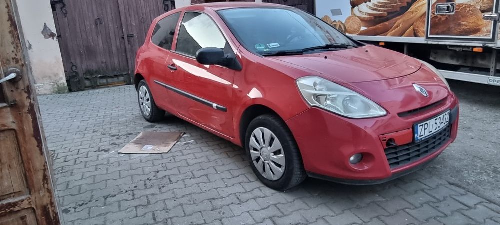 Clio 3 lift 1.5dci 2009rok uszkodzony silnik