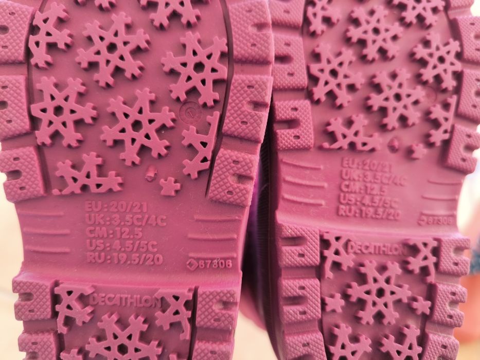 Sapatilhas e Botas criança 21