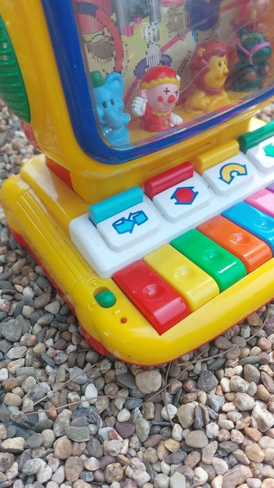 Brinquedos com musica