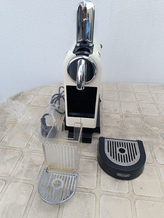 Máquina de café DéLonghi