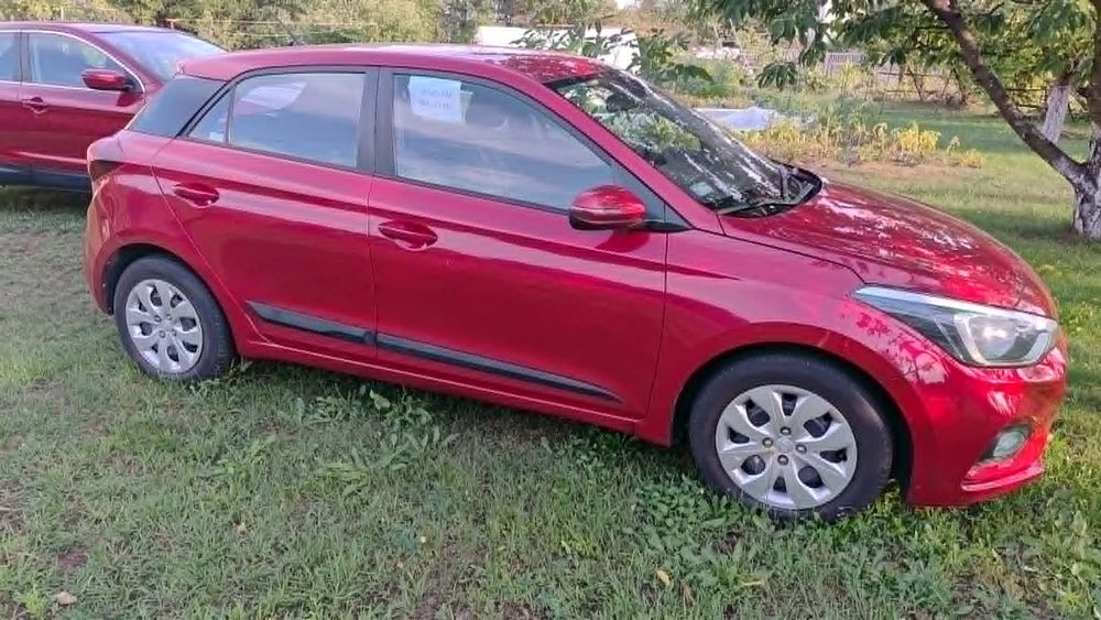 Hyundai i20 HYUNDAI  I  20  1,2  2019/20   salon  przebieg  27900  km