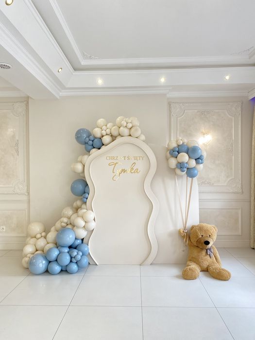 Balony•dekoracje balonowe•ścianka na komunie chrzest girlanda balonowa