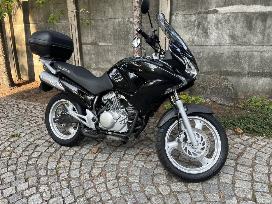 Honda Varadero 125, Jak NOWE!!, Serwis, Bezwypadkowy, Kufer, Szyba