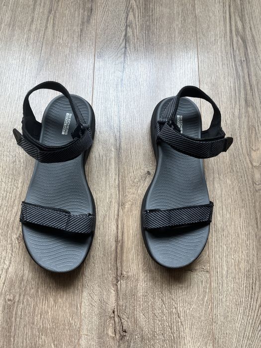 Босоніжки сандалі Skechers US 9 39 р. 26 см
