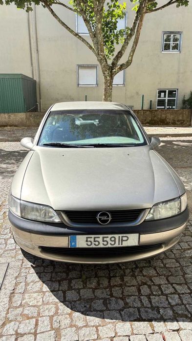 Opel Vectra — fotografia 7