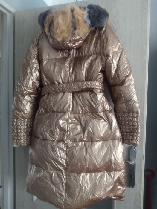 Nowa dłuższa złota kurtka zimowa