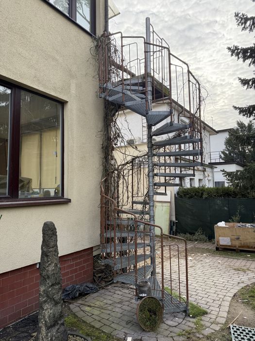 Sprzedam schody zewnetrzne