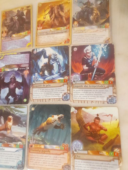 Conjunto de 24 Cartas Coleccionáveis Fantasy Riders