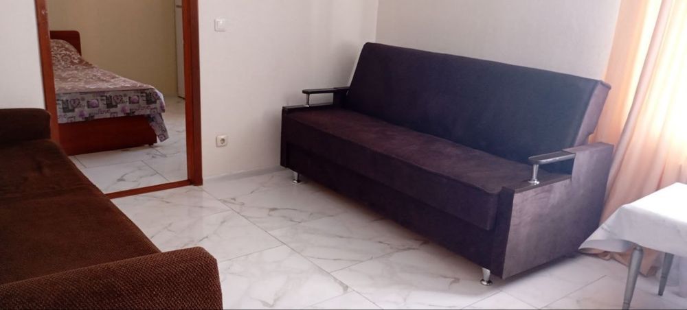 Центр 2к подобово світло  не вимикається