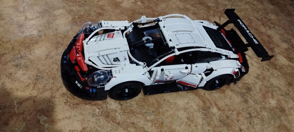 Porshe 911 gt3 rsr в сборе