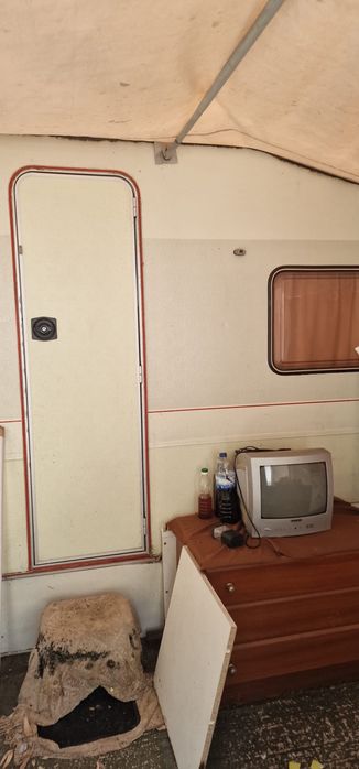 Caravana VOYT – 2.000€ Negociáveis - com documentos