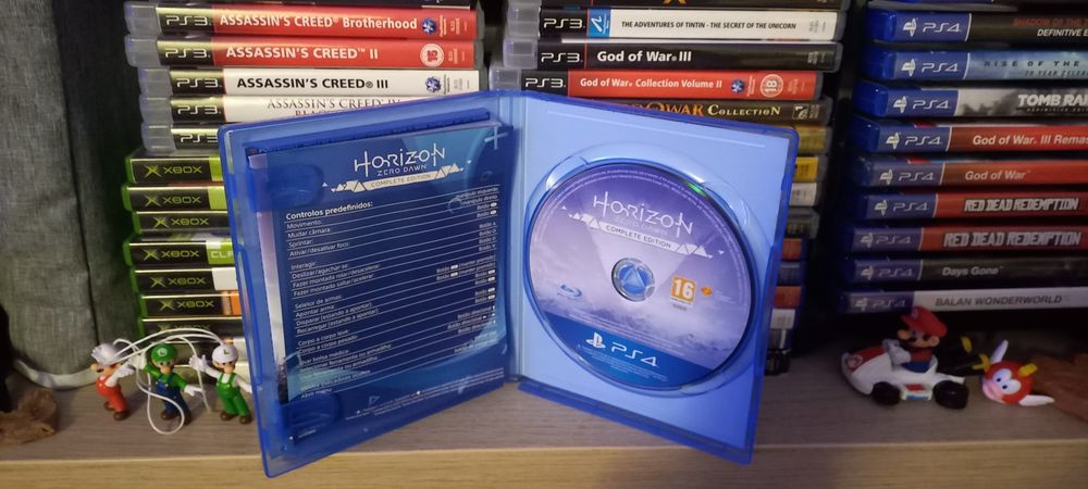 Jogos e comando Playstation 4