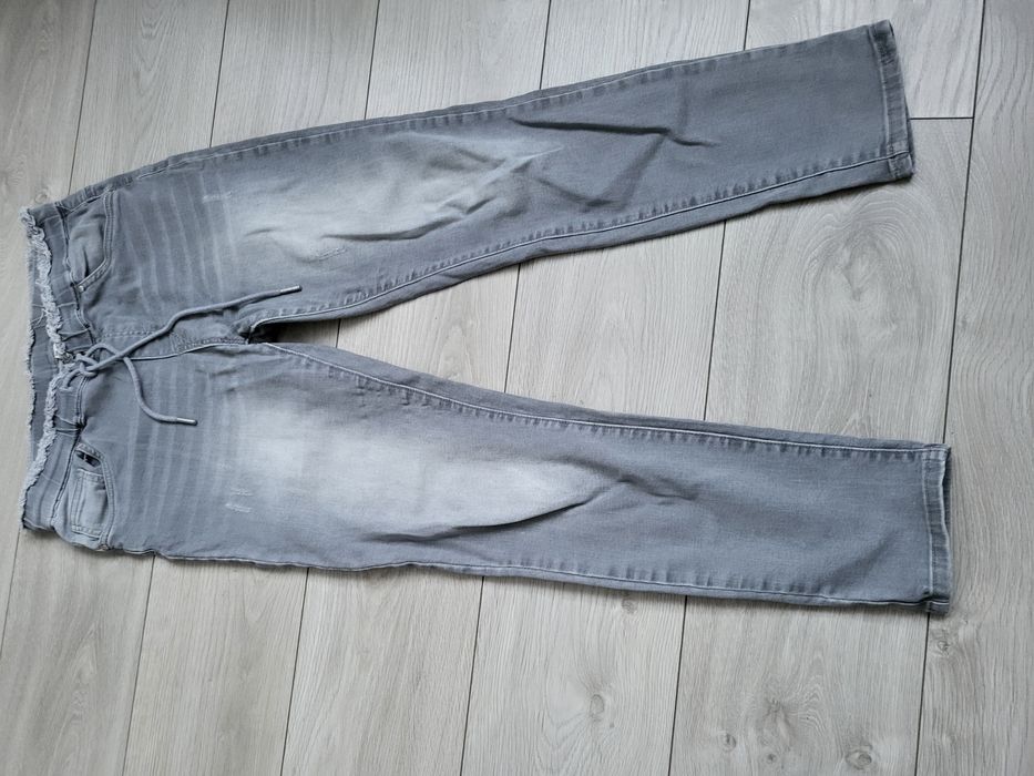 Spodnie  jeansowe 40