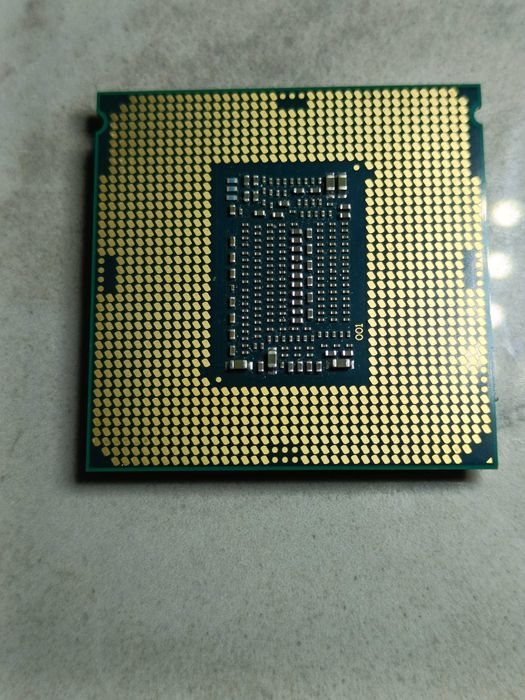 Процесор Intel Core i5-9500 - 6 ядер - 4.4ГГц - LGA1151 - з графікою!