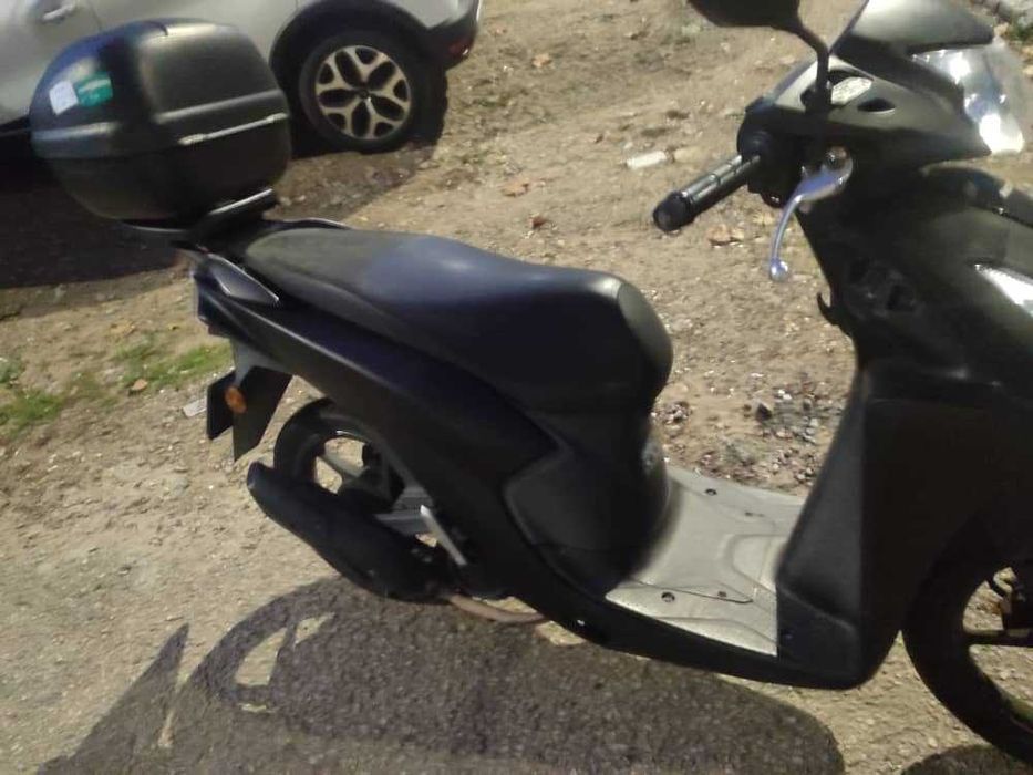 Honda Vision 110 | Excellent Condition | Top Box Included, 49,315 km – Ready to Ride