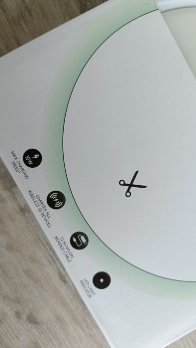 Nowa! Bezprzewodowa ładowarka do telefonu typu PAD