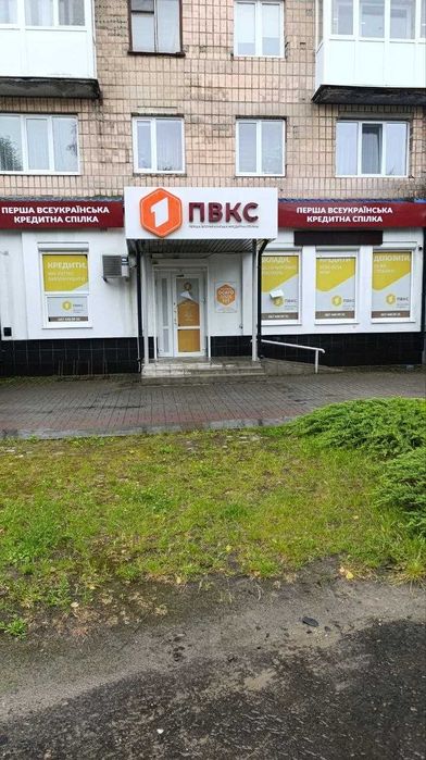 Вбудоване приміщення, площею 72,30 кв.м. м. Радивилів