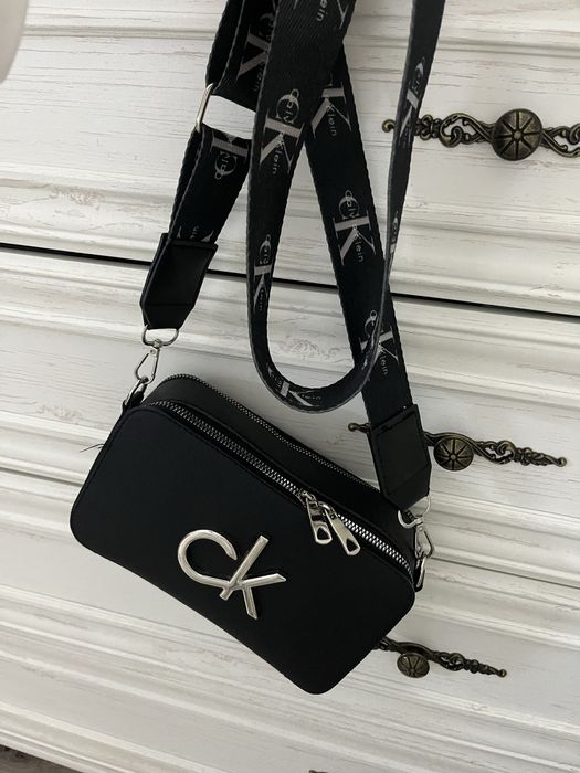 Сумочка  кросбоди