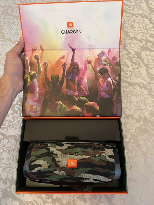 JBL charge 3