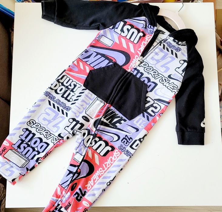 Pajac kombinezon Nike r. 80