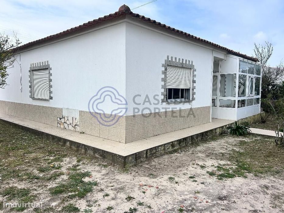 Moradia T4 térrea com terreno 630 m2 perto da Autoeuropa e A33- AUGI