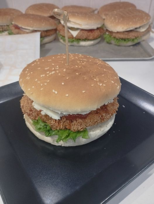 Хрусткі курячі котлети для бургера