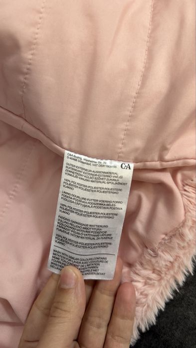 Дитяча рожева куртка C&A , розмір 110