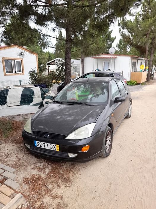 Ford Focus Ghia Ano 2000