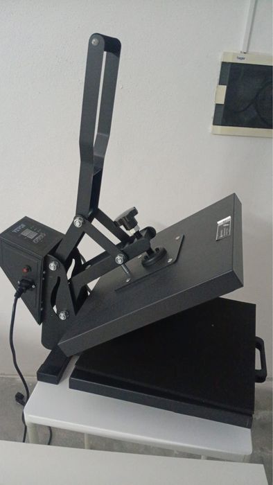 Prensa termica Vevor 38 x 35 em otimo estado