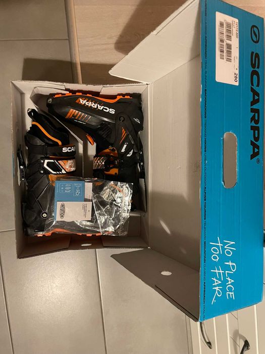 Buty skitutowe Scarpa F1 LT carbon rozm. 28